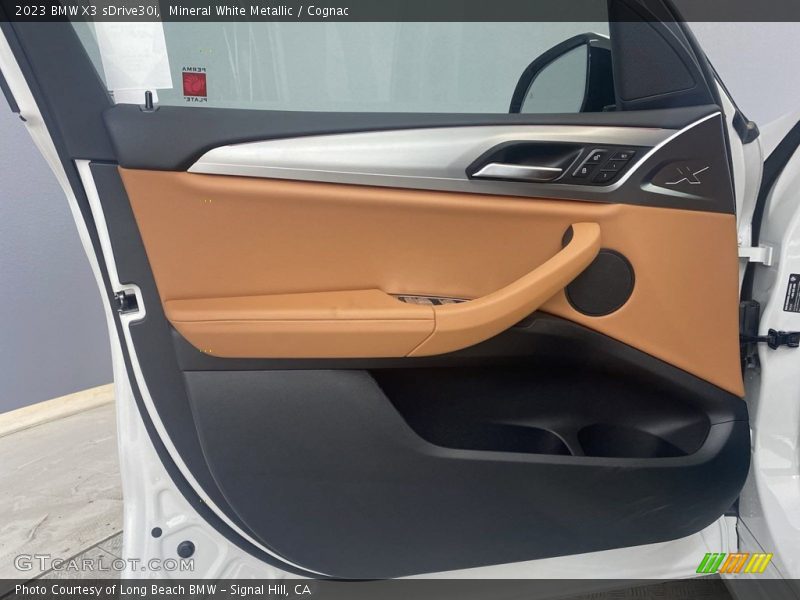 Mineral White Metallic / Cognac 2023 BMW X3 sDrive30i