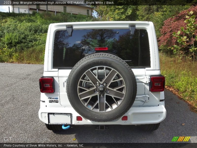 Bright White / Black 2023 Jeep Wrangler Unlimited High Altitude 4XE Hybrid