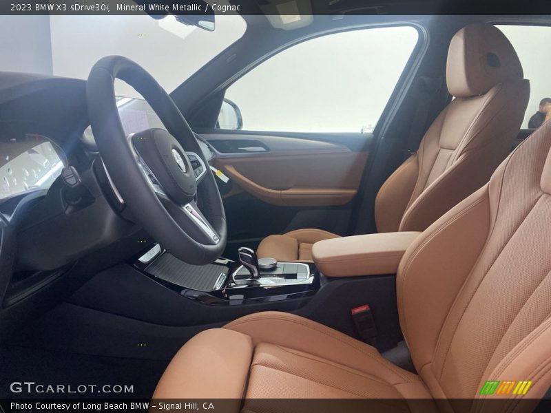 Mineral White Metallic / Cognac 2023 BMW X3 sDrive30i