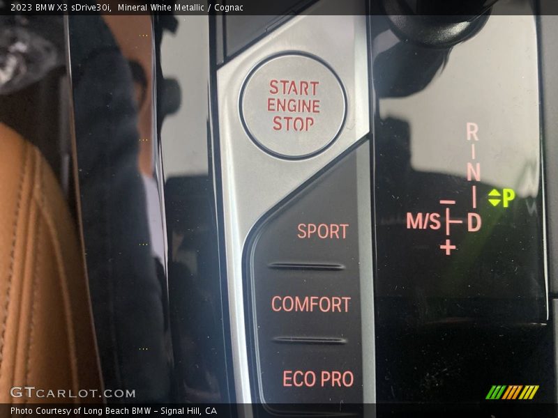 Mineral White Metallic / Cognac 2023 BMW X3 sDrive30i