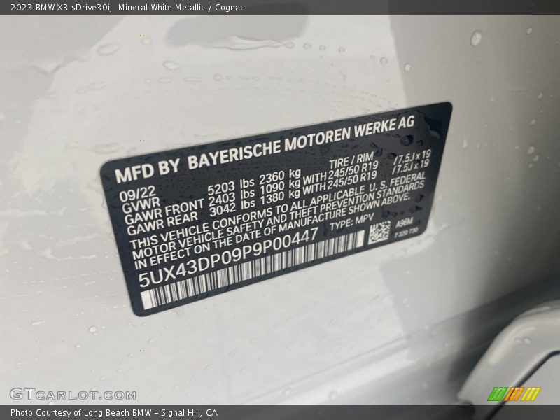 Mineral White Metallic / Cognac 2023 BMW X3 sDrive30i