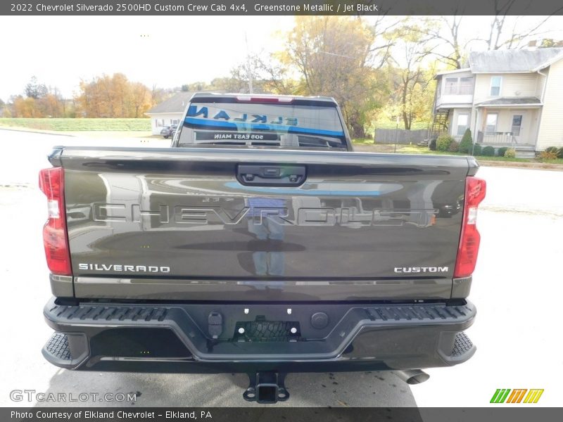 Greenstone Metallic / Jet Black 2022 Chevrolet Silverado 2500HD Custom Crew Cab 4x4