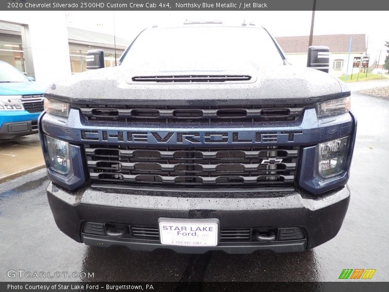 Northsky Blue Metallic / Jet Black 2020 Chevrolet Silverado 2500HD Custom Crew Cab 4x4