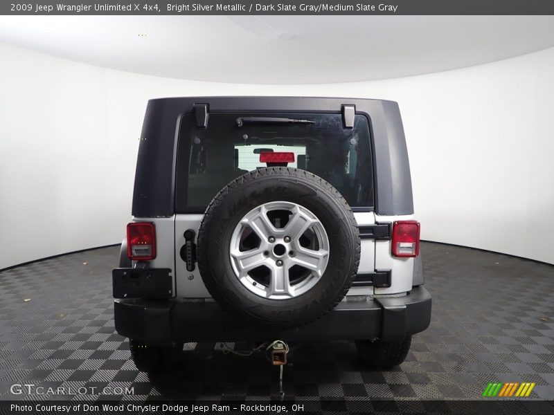 Bright Silver Metallic / Dark Slate Gray/Medium Slate Gray 2009 Jeep Wrangler Unlimited X 4x4