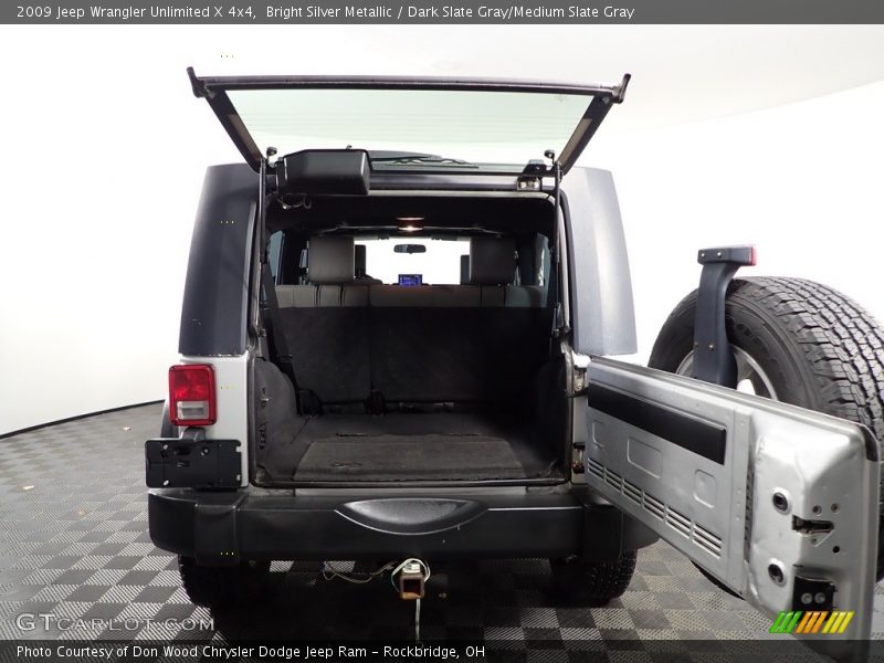Bright Silver Metallic / Dark Slate Gray/Medium Slate Gray 2009 Jeep Wrangler Unlimited X 4x4