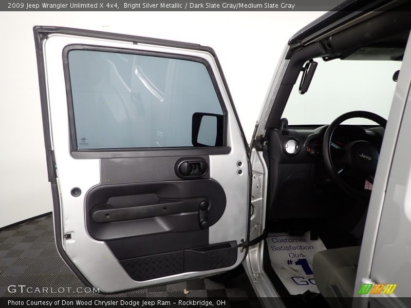 Bright Silver Metallic / Dark Slate Gray/Medium Slate Gray 2009 Jeep Wrangler Unlimited X 4x4