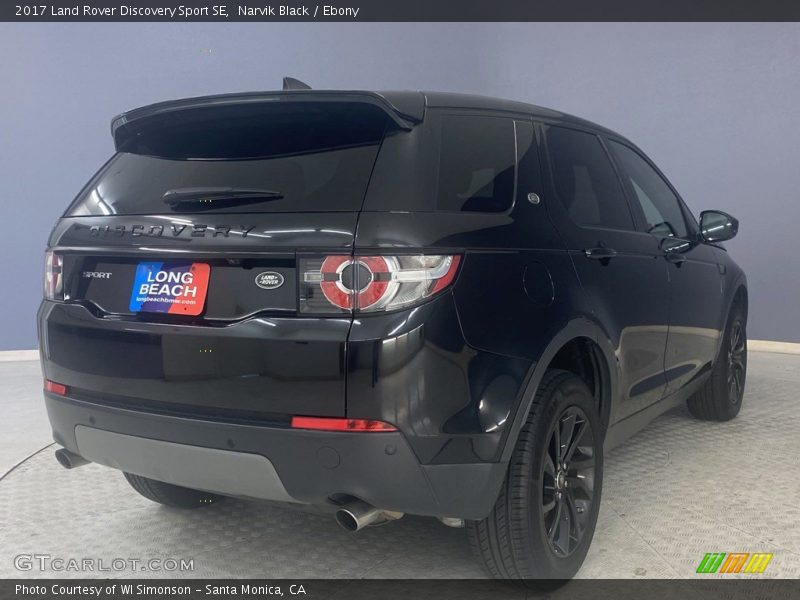 Narvik Black / Ebony 2017 Land Rover Discovery Sport SE