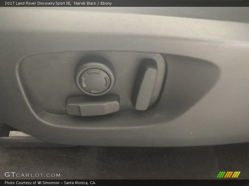 Narvik Black / Ebony 2017 Land Rover Discovery Sport SE