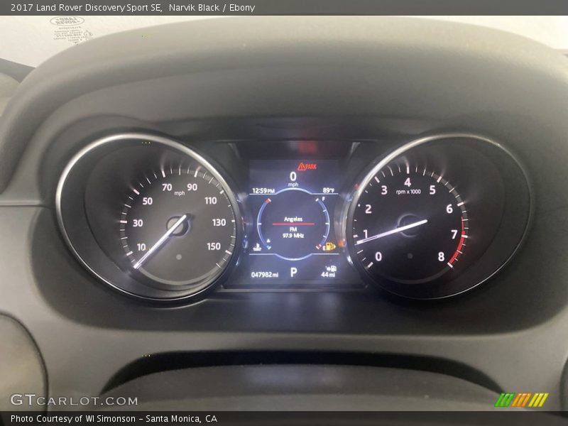 Narvik Black / Ebony 2017 Land Rover Discovery Sport SE