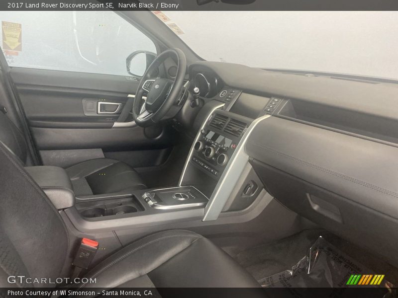 Narvik Black / Ebony 2017 Land Rover Discovery Sport SE