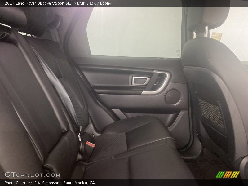 Narvik Black / Ebony 2017 Land Rover Discovery Sport SE