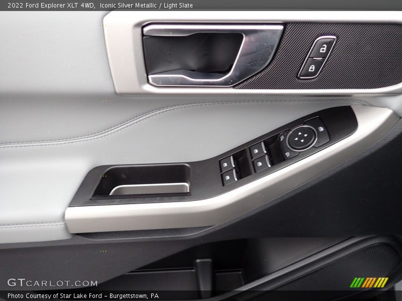 Iconic Silver Metallic / Light Slate 2022 Ford Explorer XLT 4WD