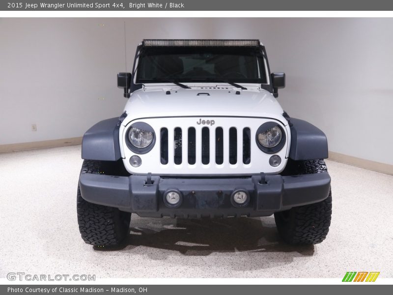 Bright White / Black 2015 Jeep Wrangler Unlimited Sport 4x4