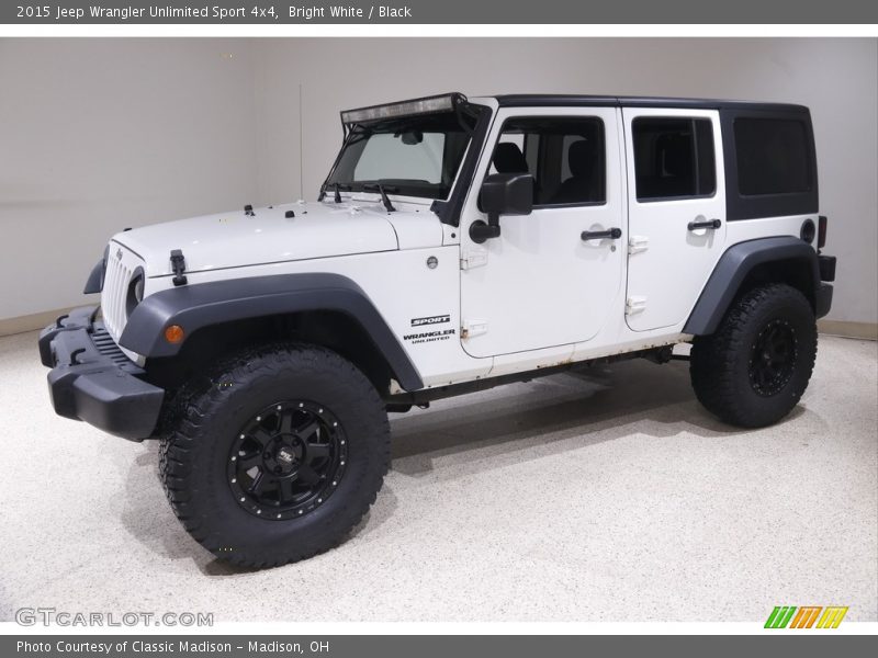 Bright White / Black 2015 Jeep Wrangler Unlimited Sport 4x4