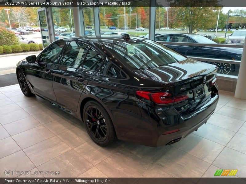 Black Sapphire Metallic / Black 2022 BMW 5 Series 540i xDrive Sedan