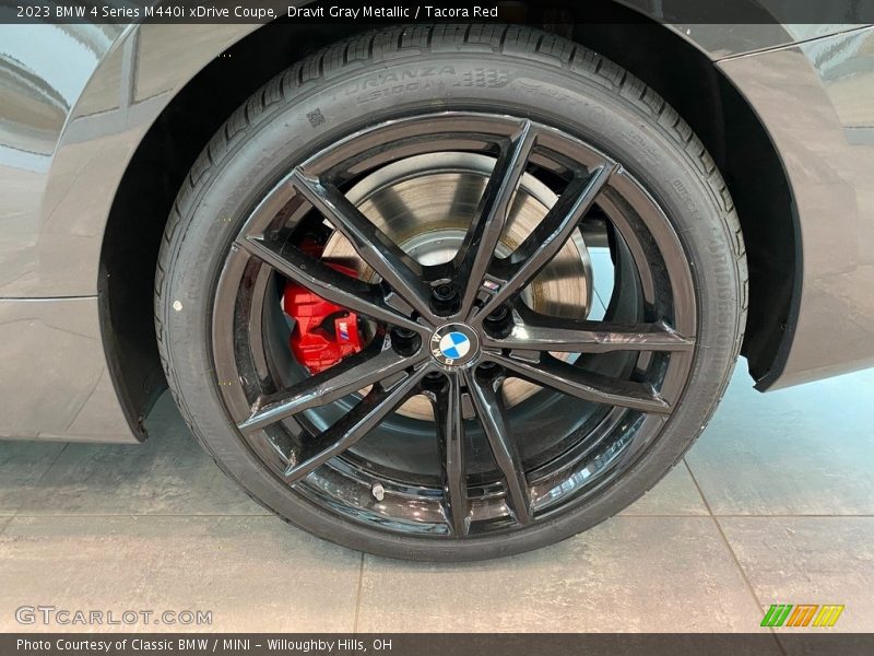 Dravit Gray Metallic / Tacora Red 2023 BMW 4 Series M440i xDrive Coupe