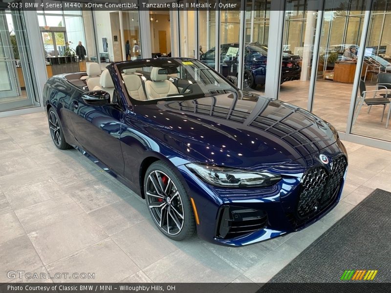 Tanzanite Blue II Metallic / Oyster 2023 BMW 4 Series M440i xDrive Convertible