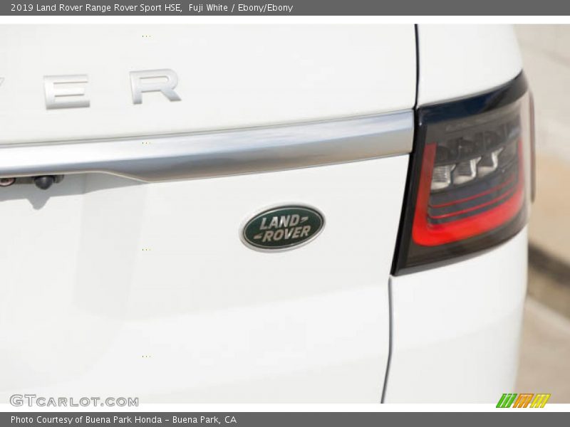 Fuji White / Ebony/Ebony 2019 Land Rover Range Rover Sport HSE