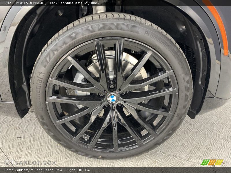 Black Sapphire Metallic / Black 2023 BMW X5 sDrive40i