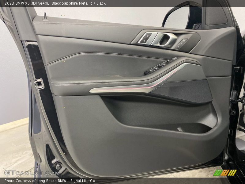 Black Sapphire Metallic / Black 2023 BMW X5 sDrive40i