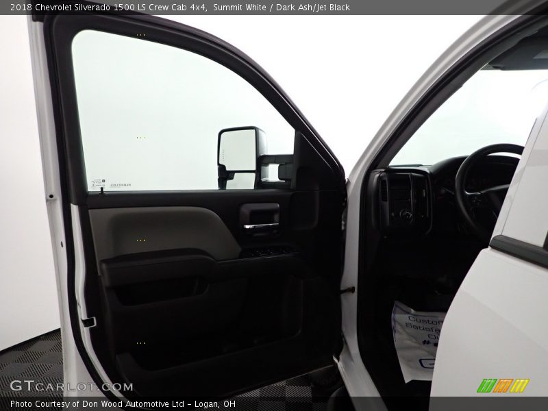 Summit White / Dark Ash/Jet Black 2018 Chevrolet Silverado 1500 LS Crew Cab 4x4