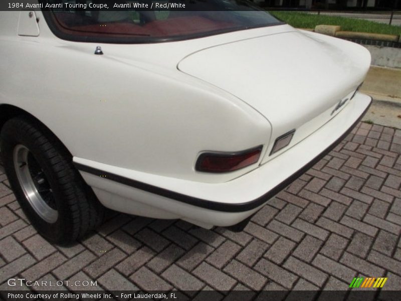 Avanti White / Red/White 1984 Avanti Avanti Touring Coupe