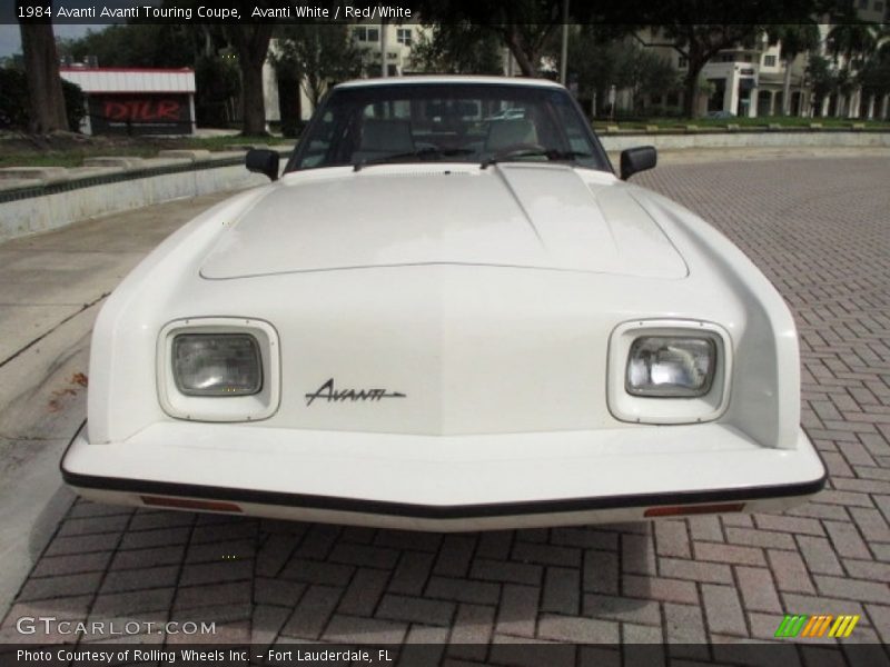 Avanti White / Red/White 1984 Avanti Avanti Touring Coupe