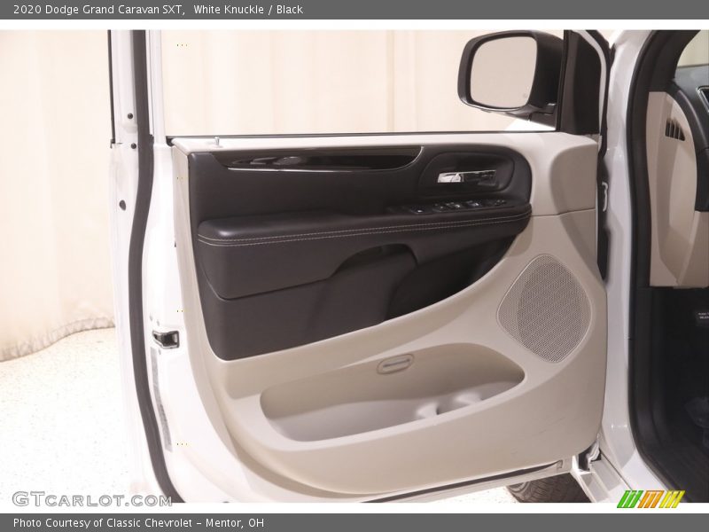 White Knuckle / Black 2020 Dodge Grand Caravan SXT