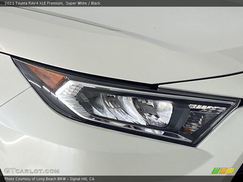Super White / Black 2021 Toyota RAV4 XLE Premium