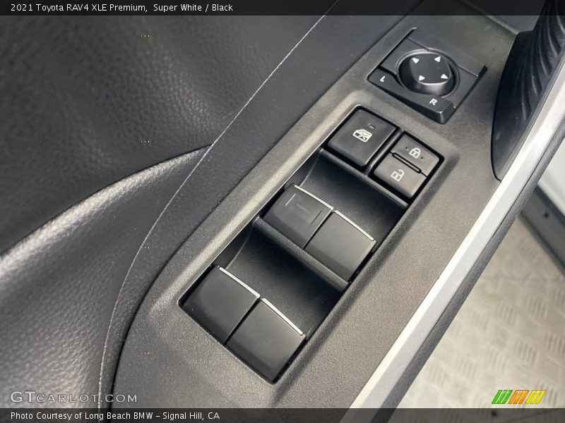 Super White / Black 2021 Toyota RAV4 XLE Premium