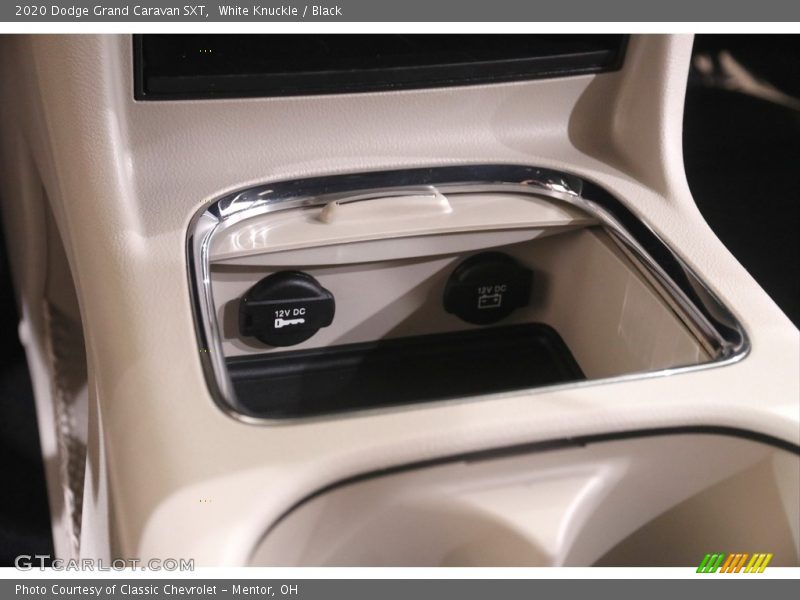White Knuckle / Black 2020 Dodge Grand Caravan SXT