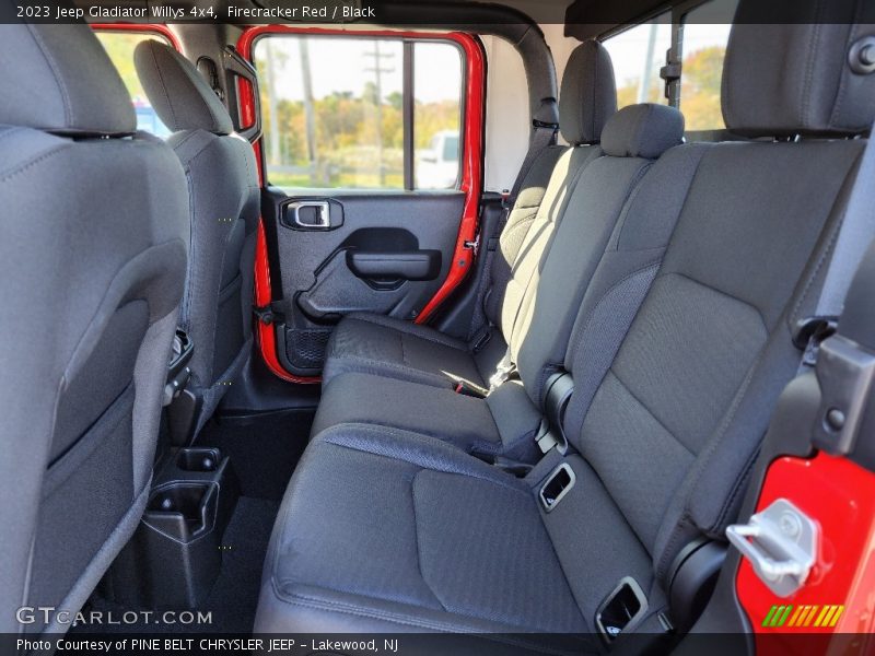 Firecracker Red / Black 2023 Jeep Gladiator Willys 4x4