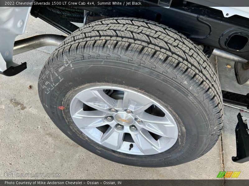 Summit White / Jet Black 2022 Chevrolet Silverado 1500 LT Crew Cab 4x4