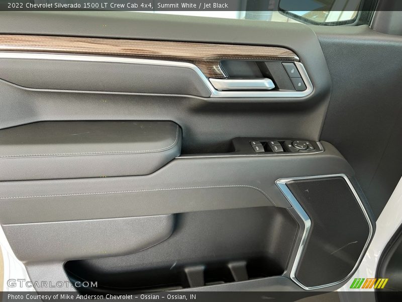 Summit White / Jet Black 2022 Chevrolet Silverado 1500 LT Crew Cab 4x4