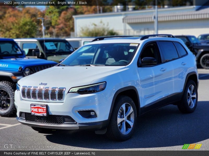 Bright White / Black 2022 Jeep Cherokee Limited 4x4