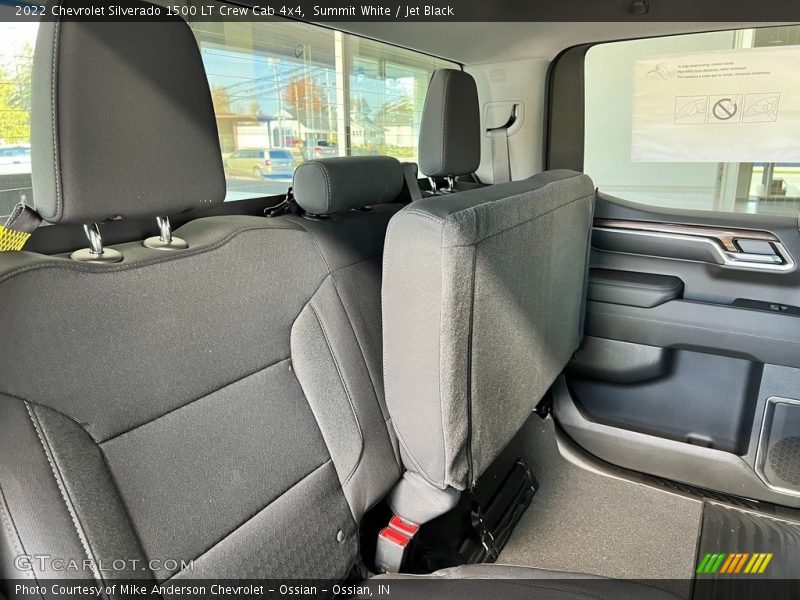 Summit White / Jet Black 2022 Chevrolet Silverado 1500 LT Crew Cab 4x4