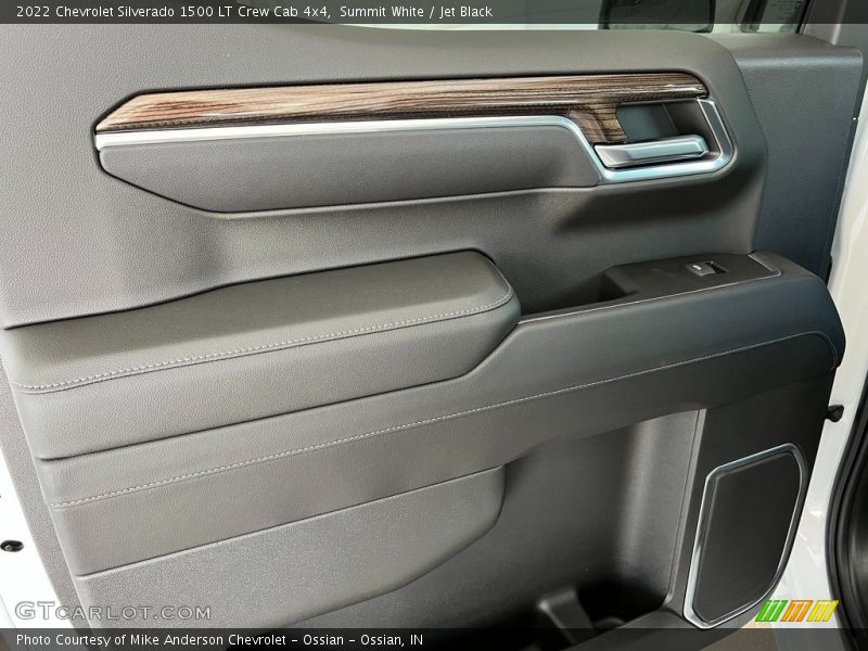 Summit White / Jet Black 2022 Chevrolet Silverado 1500 LT Crew Cab 4x4