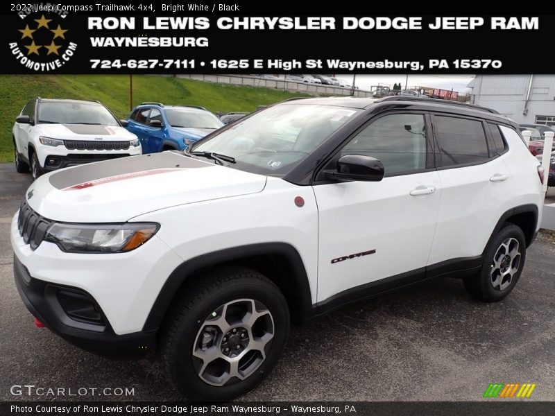 Bright White / Black 2022 Jeep Compass Trailhawk 4x4