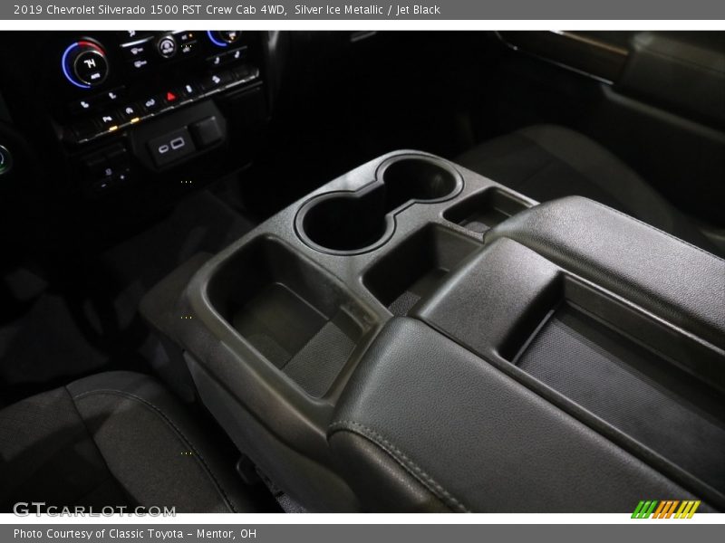 Silver Ice Metallic / Jet Black 2019 Chevrolet Silverado 1500 RST Crew Cab 4WD