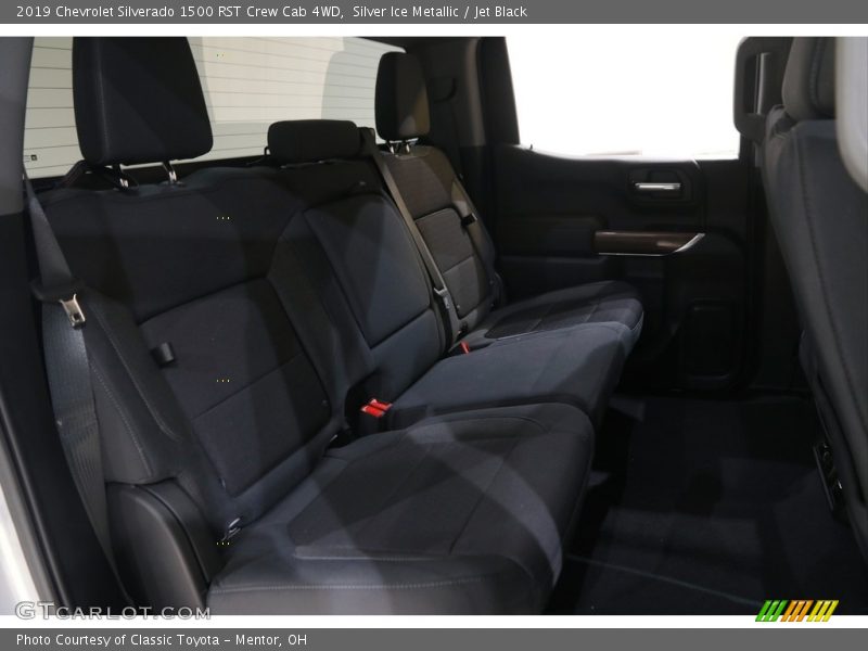 Silver Ice Metallic / Jet Black 2019 Chevrolet Silverado 1500 RST Crew Cab 4WD