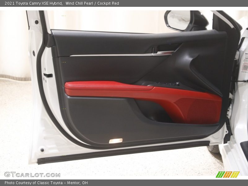 Wind Chill Pearl / Cockpit Red 2021 Toyota Camry XSE Hybrid