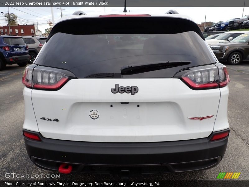 Bright White / Black 2022 Jeep Cherokee Trailhawk 4x4