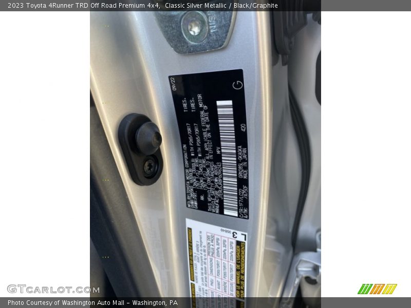 Classic Silver Metallic / Black/Graphite 2023 Toyota 4Runner TRD Off Road Premium 4x4