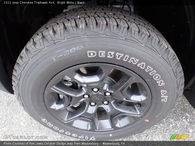 Bright White / Black 2022 Jeep Cherokee Trailhawk 4x4
