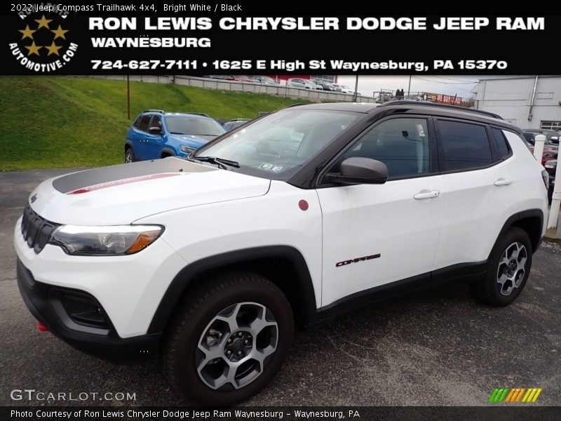 Bright White / Black 2022 Jeep Compass Trailhawk 4x4