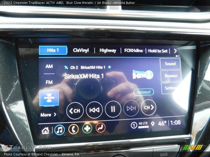 Blue Glow Metallic / Jet Black/­Almond Butter 2022 Chevrolet TrailBlazer ACTIV AWD