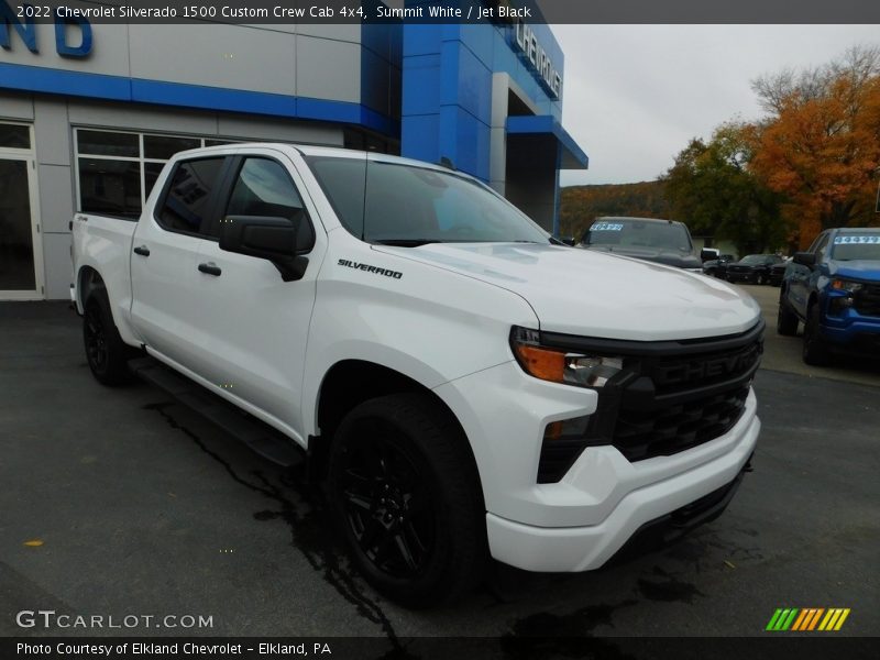Summit White / Jet Black 2022 Chevrolet Silverado 1500 Custom Crew Cab 4x4