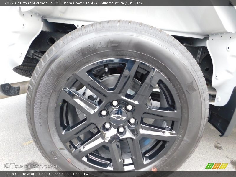Summit White / Jet Black 2022 Chevrolet Silverado 1500 Custom Crew Cab 4x4
