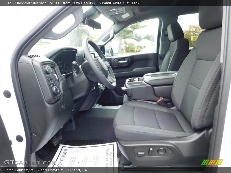 Summit White / Jet Black 2022 Chevrolet Silverado 1500 Custom Crew Cab 4x4