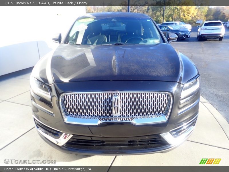 Infinite Black / Ebony 2019 Lincoln Nautilus AWD